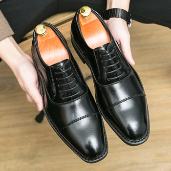 2023 Мужская повседневная деловая обувь на шнуровке, удобная оксфордская модная рабочая обувь, уличные броги, мужская официальная обувь